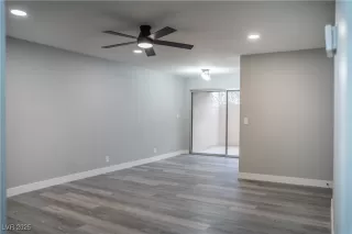 Photo #4: 2728632 Listing