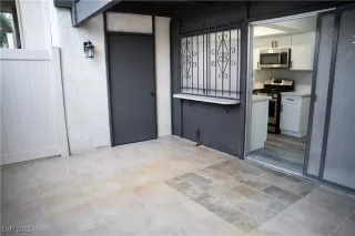 Photo #6: 2728632 Listing