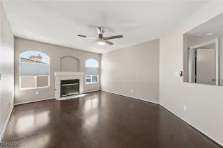 Photo #1: 2728634 Listing 