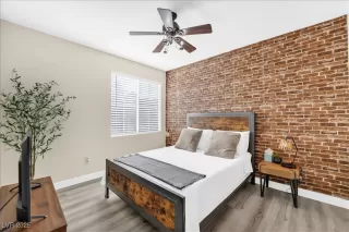 Photo #1: 2728636 Listing 