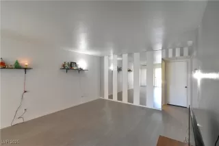 Photo #4: 2728652 Listing 