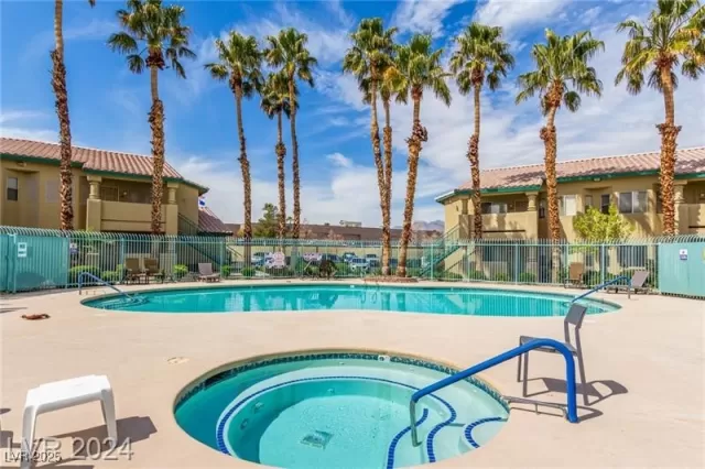 MLS: 2728719 Condo For Sale