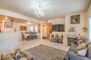 Photo #5: 2728726 Listing 
