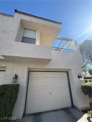 Photo #4: 2728739 Listing 