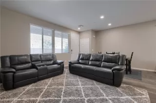 Photo #5: 2728743 Listing 