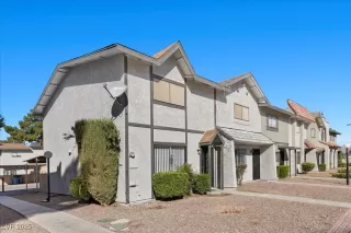 More Details about MLS # 2728767 : 875 RIPPLE WAY