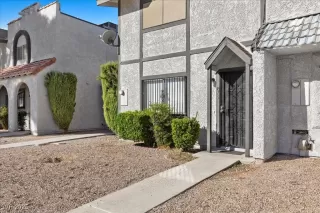 Photo #1: 2728767 Listing 