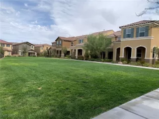 Photo #4: 2728769 Listing 