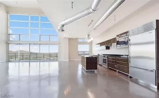 Photo #3: 2728815 Listing 