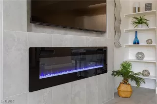 Photo #5: 2728840 Listing 