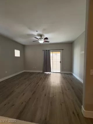 Photo #5: 2728841 Listing