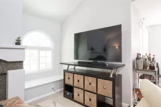 Photo #3: 2728842 Listing 