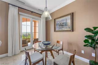 Photo #2: 2728866 Listing 