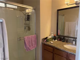 Photo #4: 2728881 Listing 