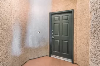 Photo #5: 2728896 Listing