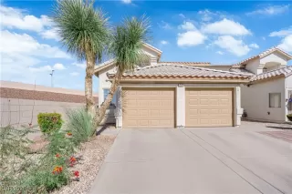 Photo #1: 2728897 Listing 