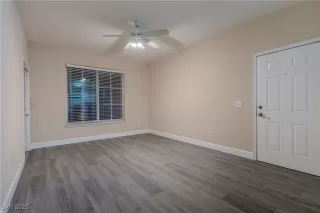 Photo #3: 2728905 Listing 