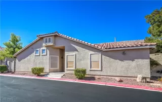 Photo #1: 2728913 Listing 