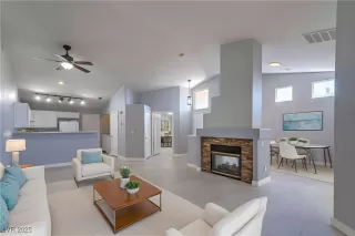 Photo #3: 2728913 Listing 