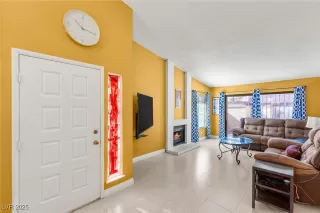 Photo #1: 2728933 Listing 