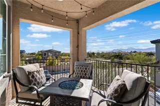 Photo #1: 2728953 Listing