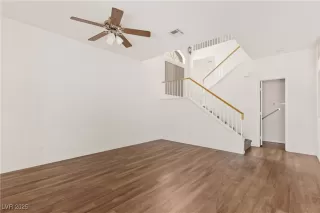 Photo #5: 2728955 Listing 