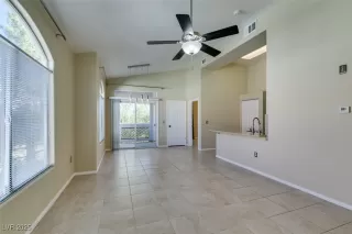 Photo #2: 2728979 Listing 