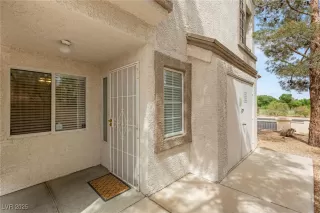 Photo #3: 2729005 Listing 