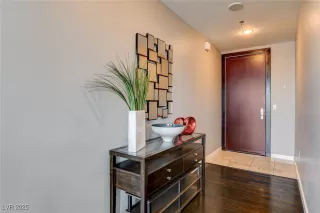 Photo #3: 2729054 Listing 