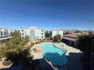 Photo #2: 2729062 Listing 