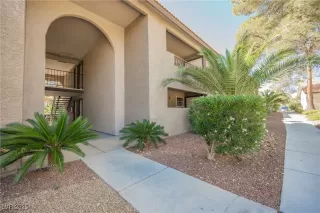 Photo #3: 2729098 Listing 