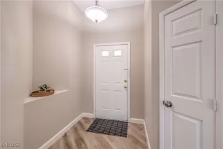 Photo #1: 2729123 Listing 