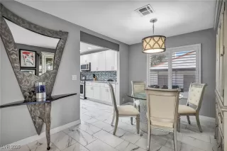 Photo #6: 2729132 Listing 