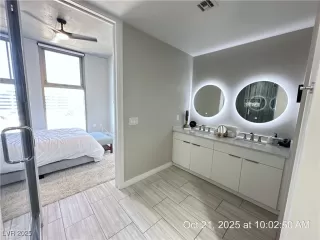 Photo #3: 2729172 Listing 