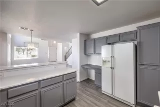 Photo #3: 2729220 Listing 