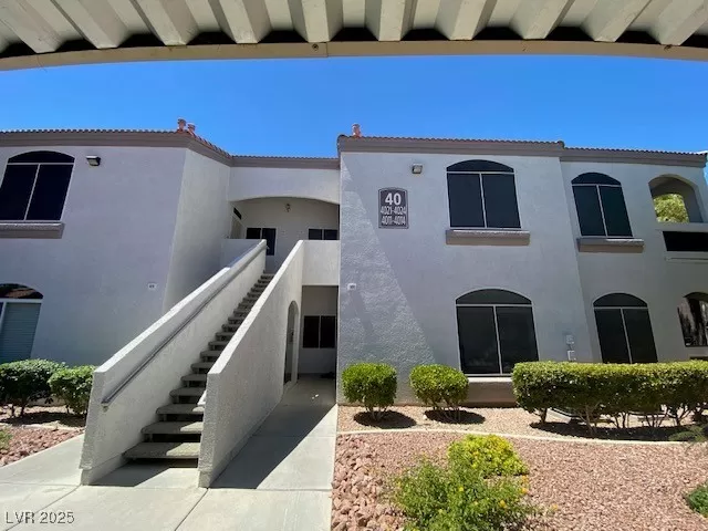 MLS: 2729228 Condo For Sale