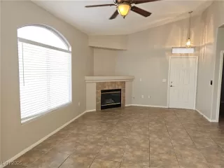 Photo #5: 2729228 Listing 