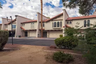 Photo #1: 2729248 Listing