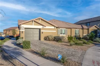 Photo #6: 2729283 Listing 