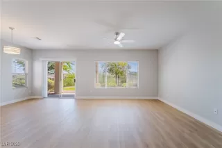 Photo #6: 2729284 Listing 