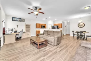 Photo #6: 2729289 Listing 