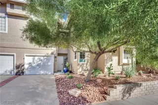Photo #1: 2729328 Listing