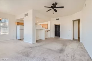 Photo #2: 2729340 Listing 