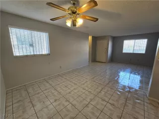 Photo #6: 2729351 Listing 