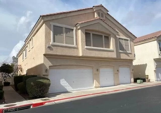 MLS: 2729371 Condo For Sale