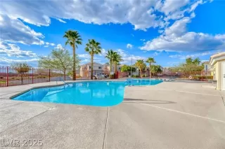 Photo #1: 2729371 Listing 