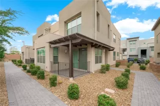 Photo #3: 2729382 Listing 