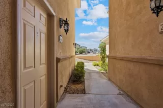 Photo #4: 2729387 Listing 