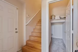 Photo #5: 2729387 Listing 
