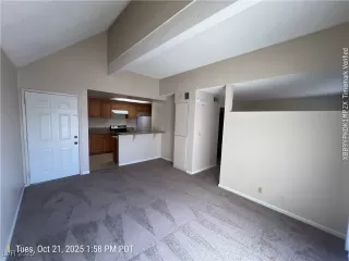 Photo #3: 2729392 Listing 